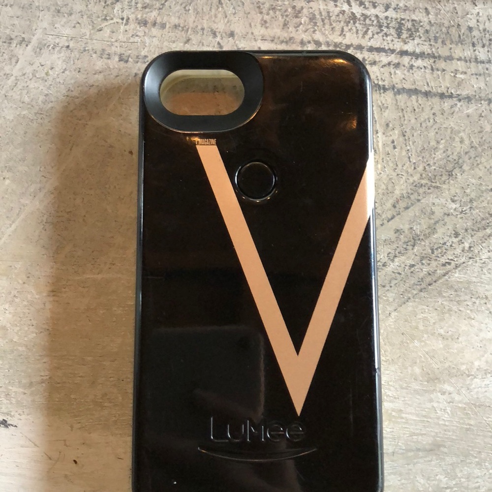 Lumee light up phone case